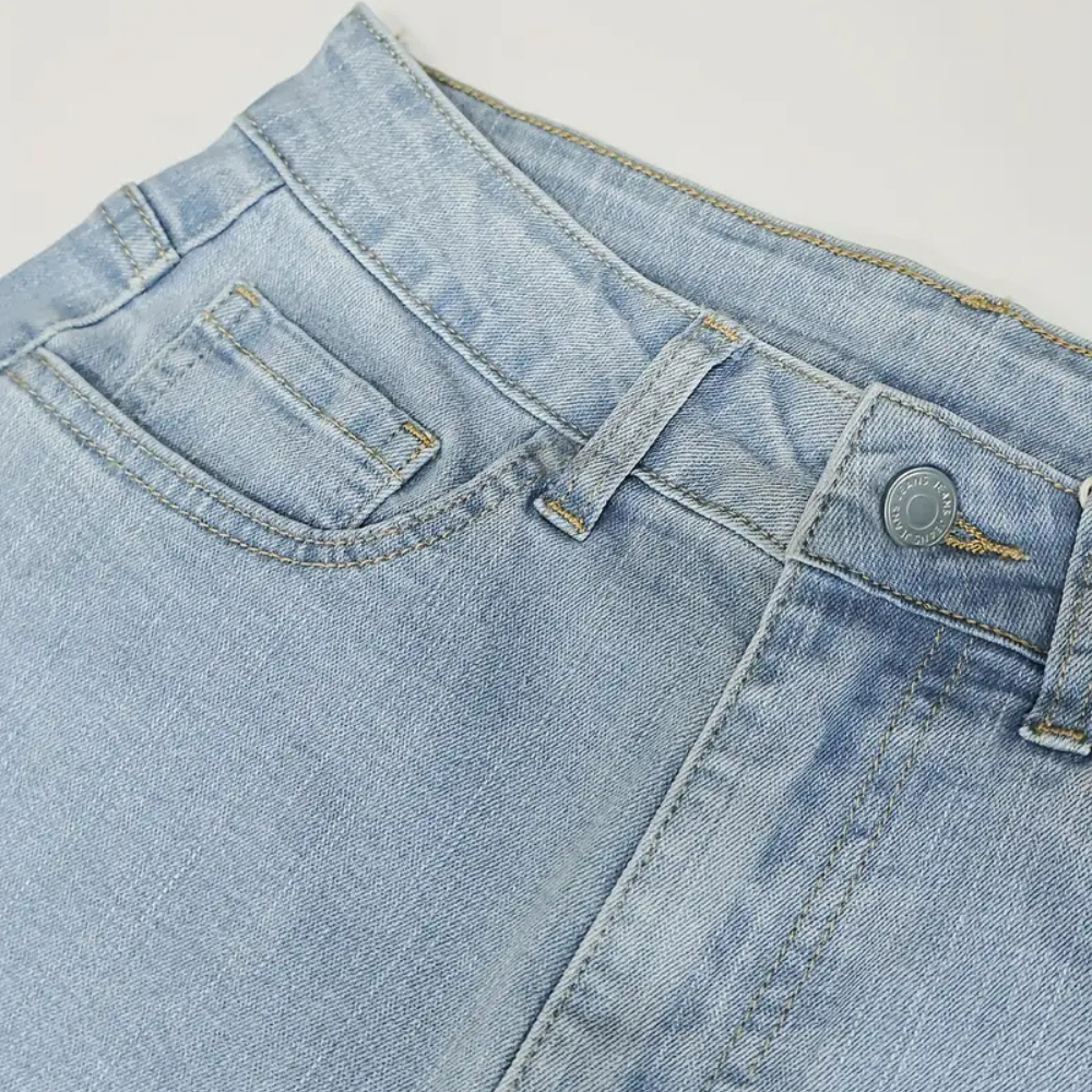 Women’s High-Waisted Butt-Lifting Jeans