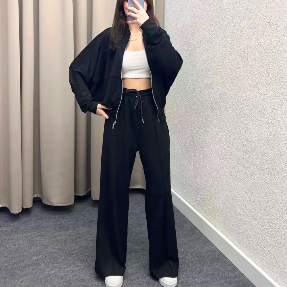 SoftLuxe™ Two-Piece Zip-Up Lounge Set – Effortless Street Comfort